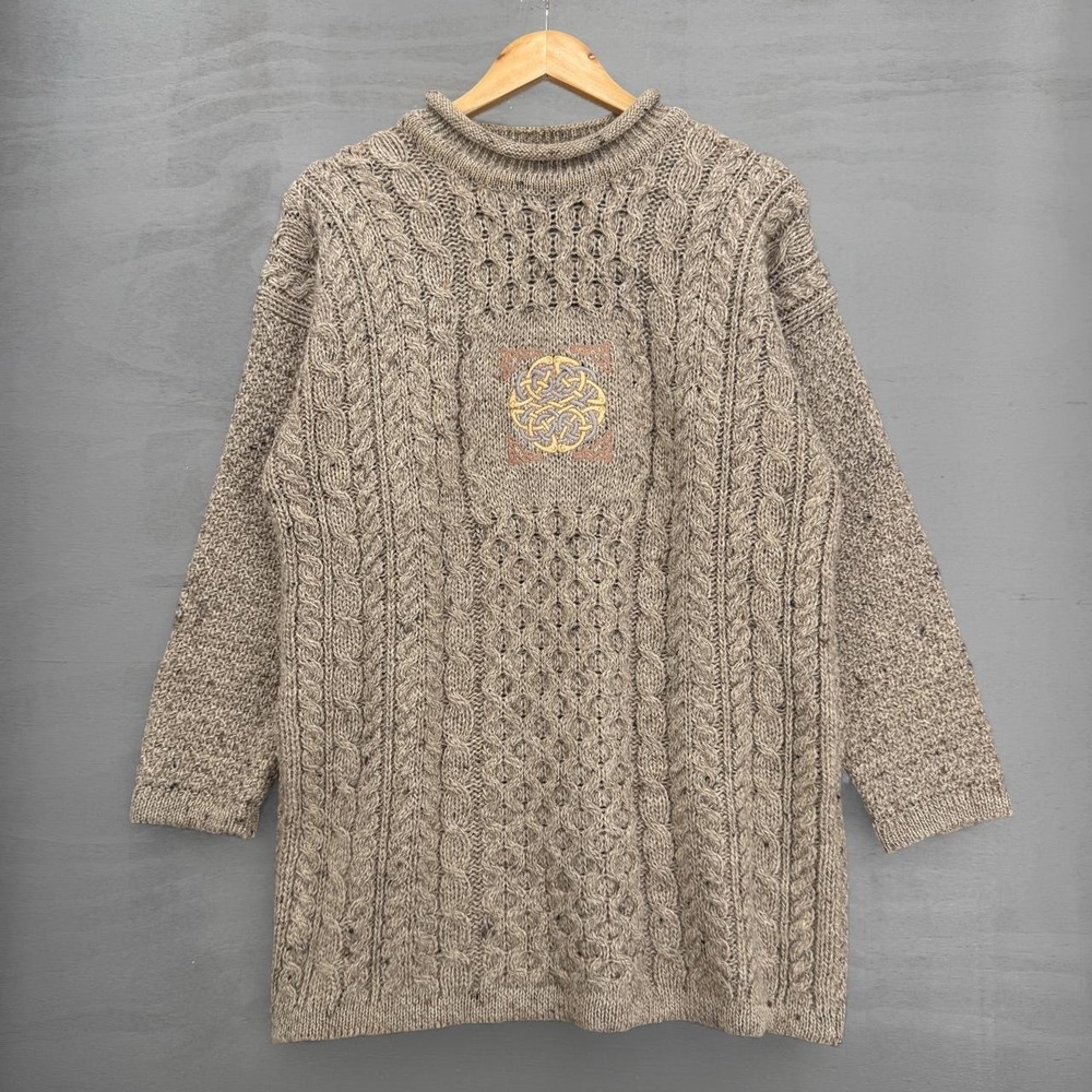 VintageHighland Home Industries Wool Sweater Beige Celtic Knot Cable Knit Medium